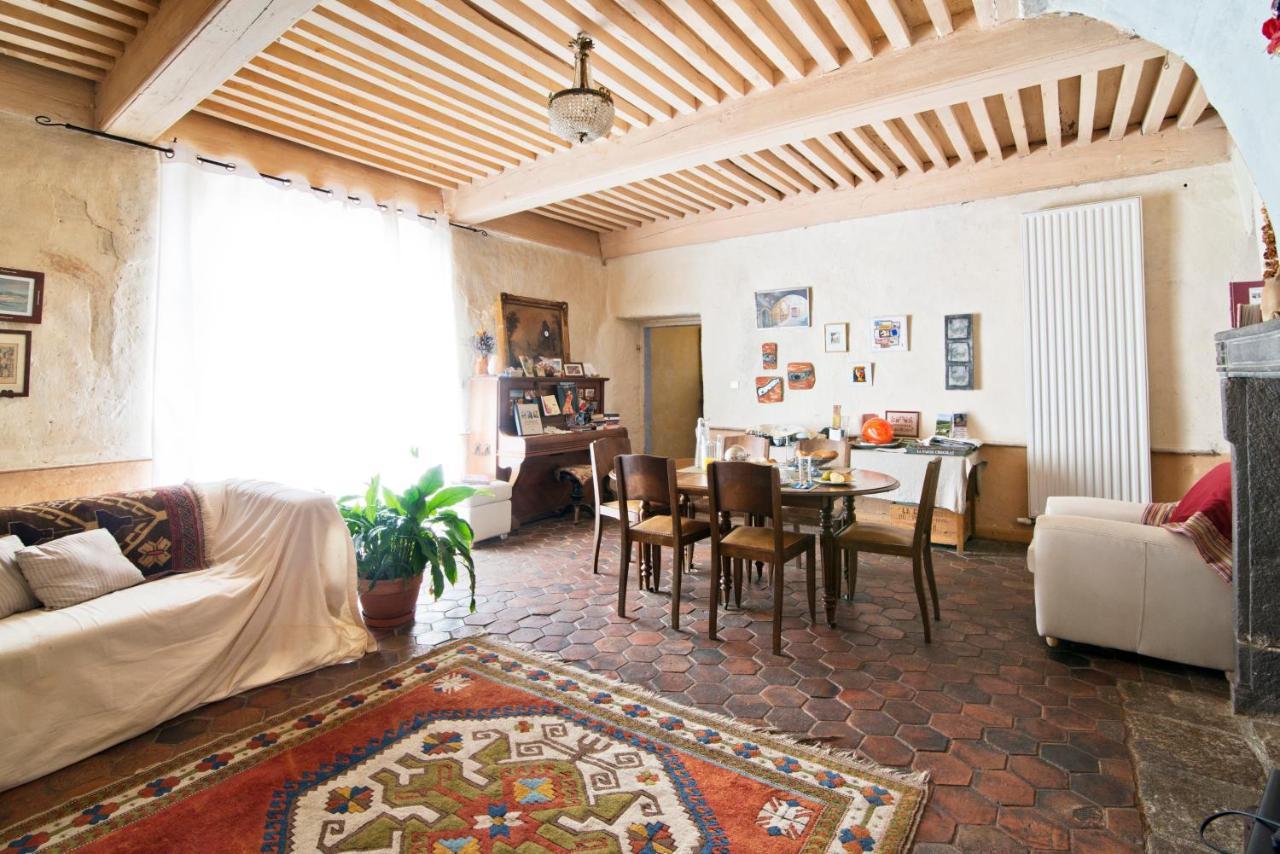 La Maison Des Archers Saint-Saturnin  Exterior foto